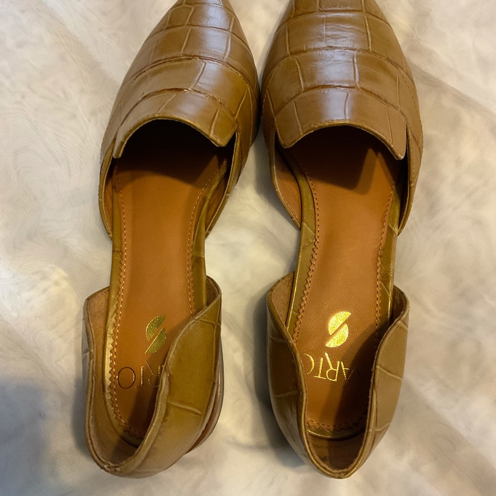 Sarto brown/tan flats, size 7.5
